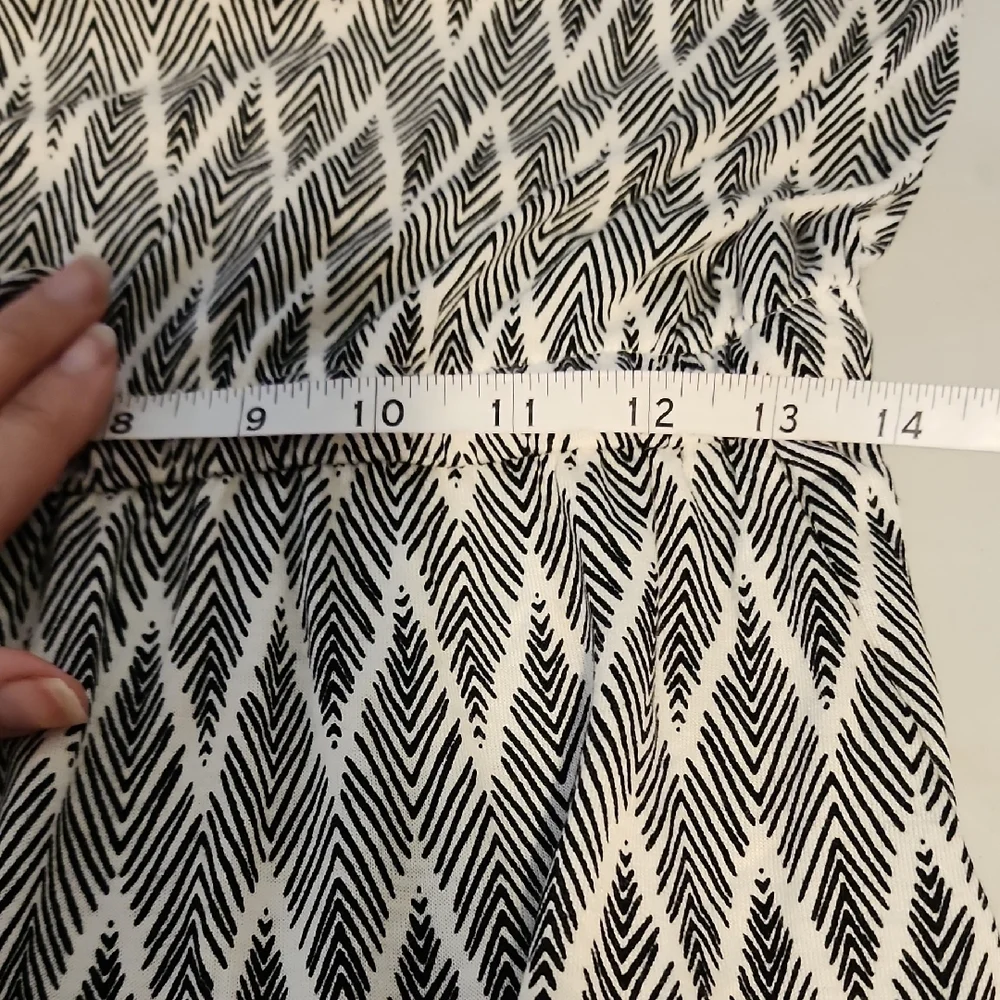 Black and White Chevron Jumpsuit with Tapered Legs - Picture 5 of 10